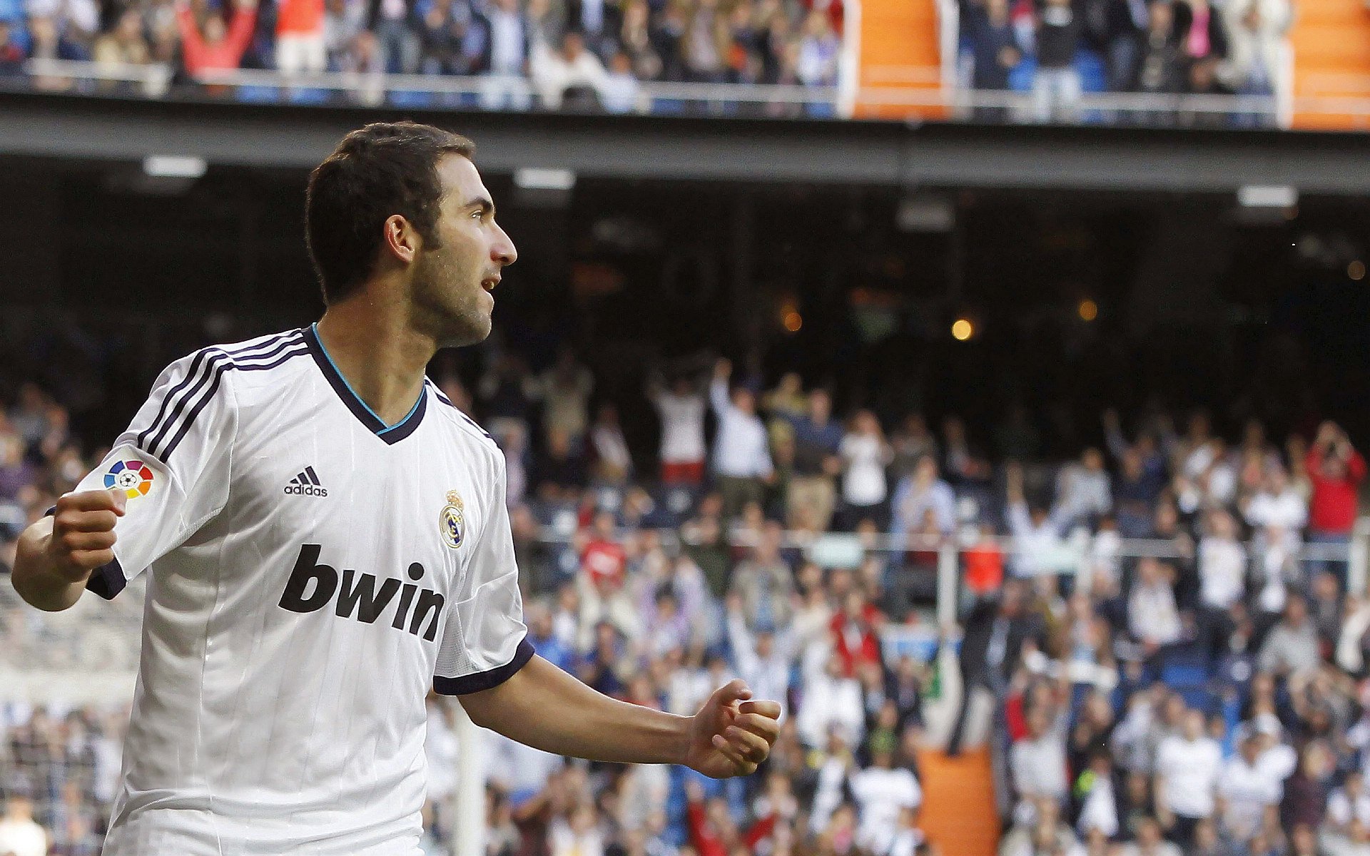 国足运动员体能监测技术，足球运动员体能测试